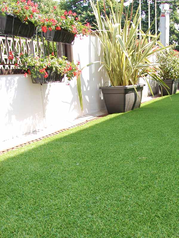 Artificial lawns & Lawn reinforcement