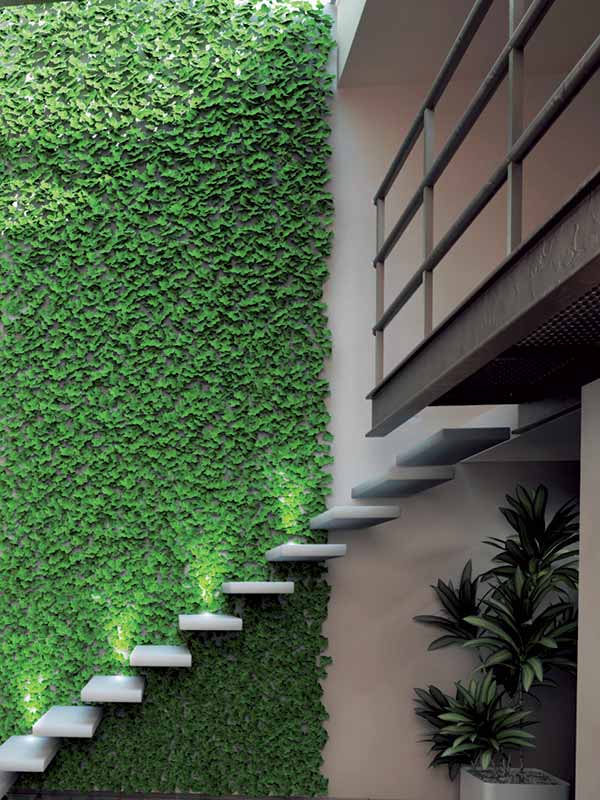 Vertical garden