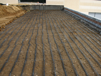 Mono-axial-extruded-HDPE-geogrids-Tenax-TT-for-reinforcement