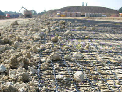 base-reinforcement-three-dimensional-geogrid-tenax-3d-grid-uk-400x300