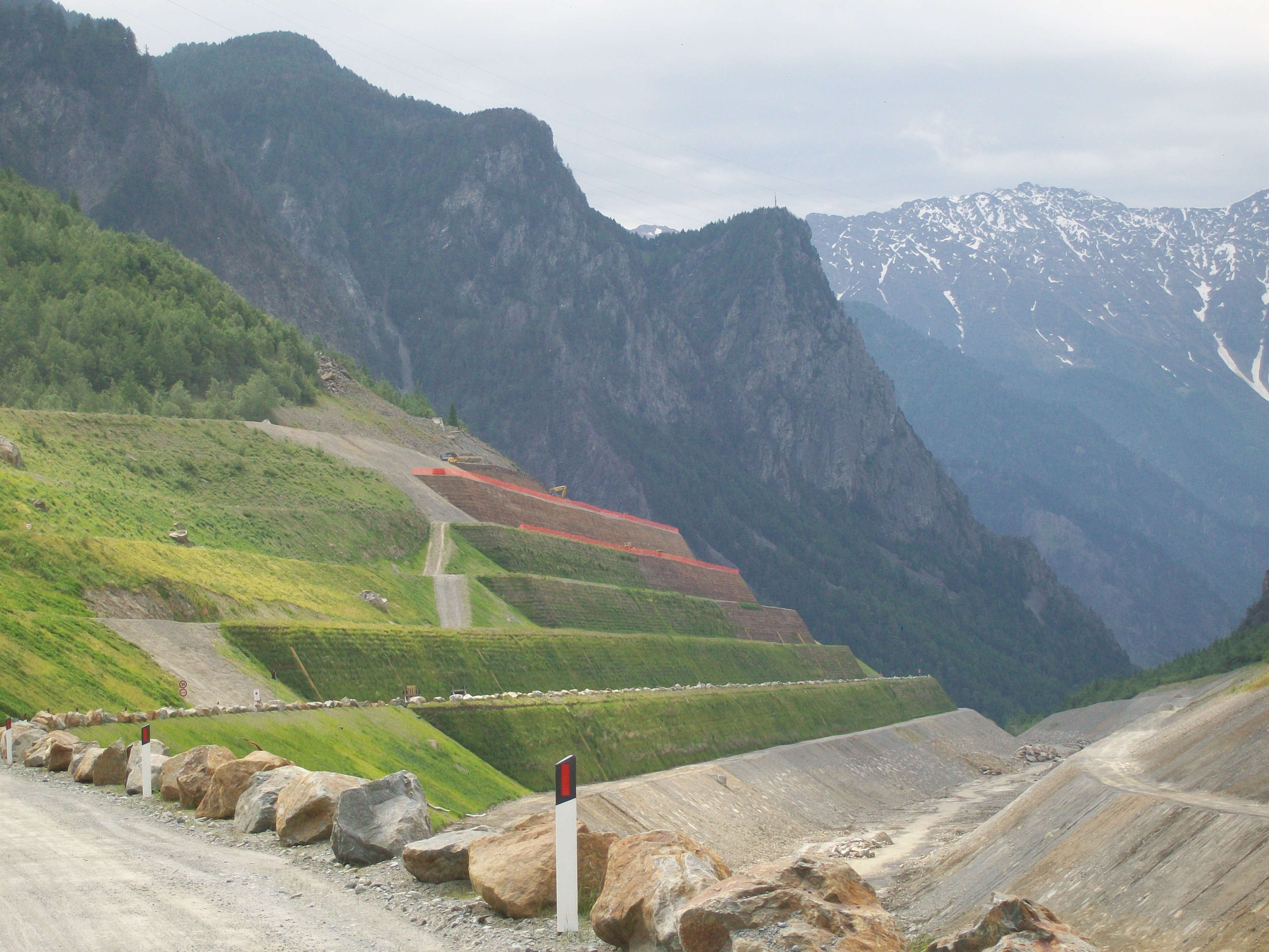 Rinforzo pendio Val Pola