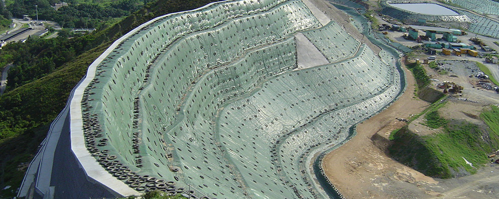 Argini di contenimento